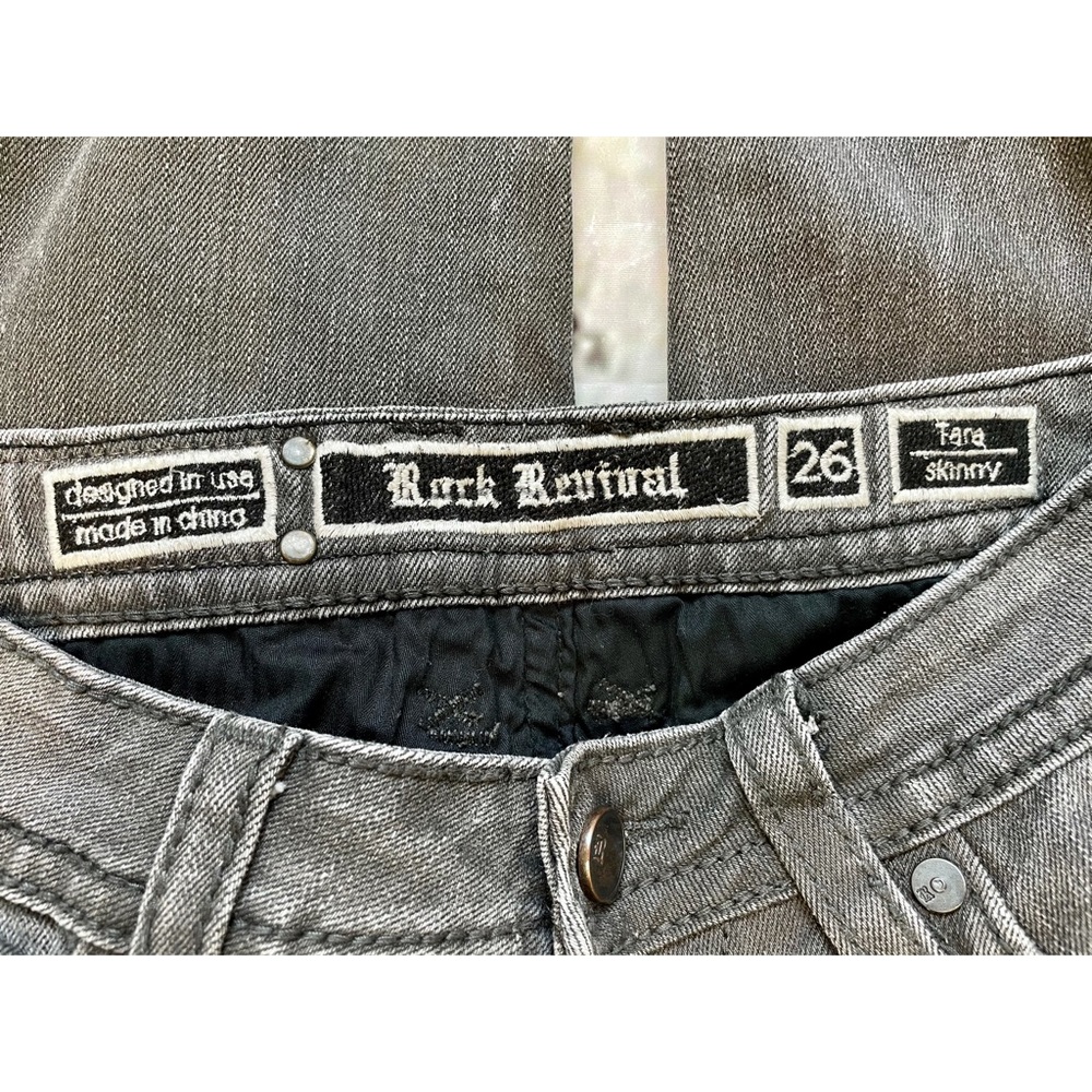 Rock Revival Tara Skinny Jeans - Picture 15 of 16